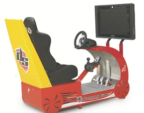 En Arisoft, es posible alquilar simuladores de conducción