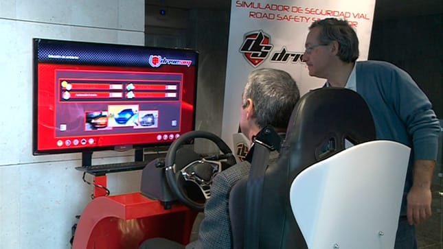 Simulador de conducción DRIVE SEAT + DRIVESIM
